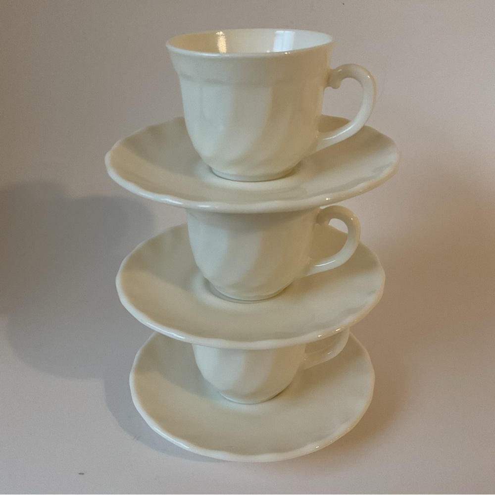 3 Arcopal Espresso Demitasse Cups & Saucers - Trianon Ivory Swirl Glass